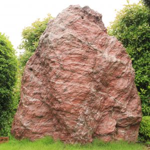 桜石（紅簾石）重量10トン