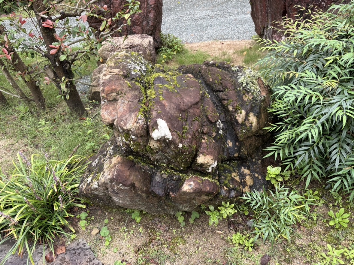 羅漢石